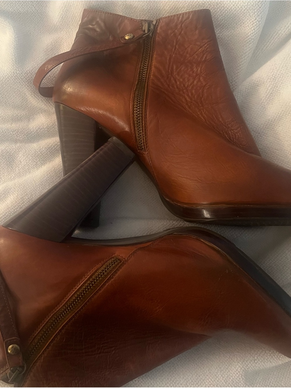 Stuart Weitzman Cognac Brown Leather Block Heel Ankle Booties - Picture 6 of 11